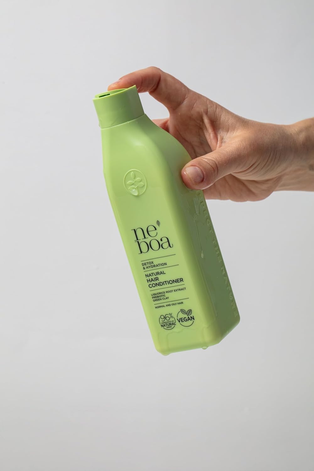Neboa Après-Shampoing Équilibrant Detox & Hydratation